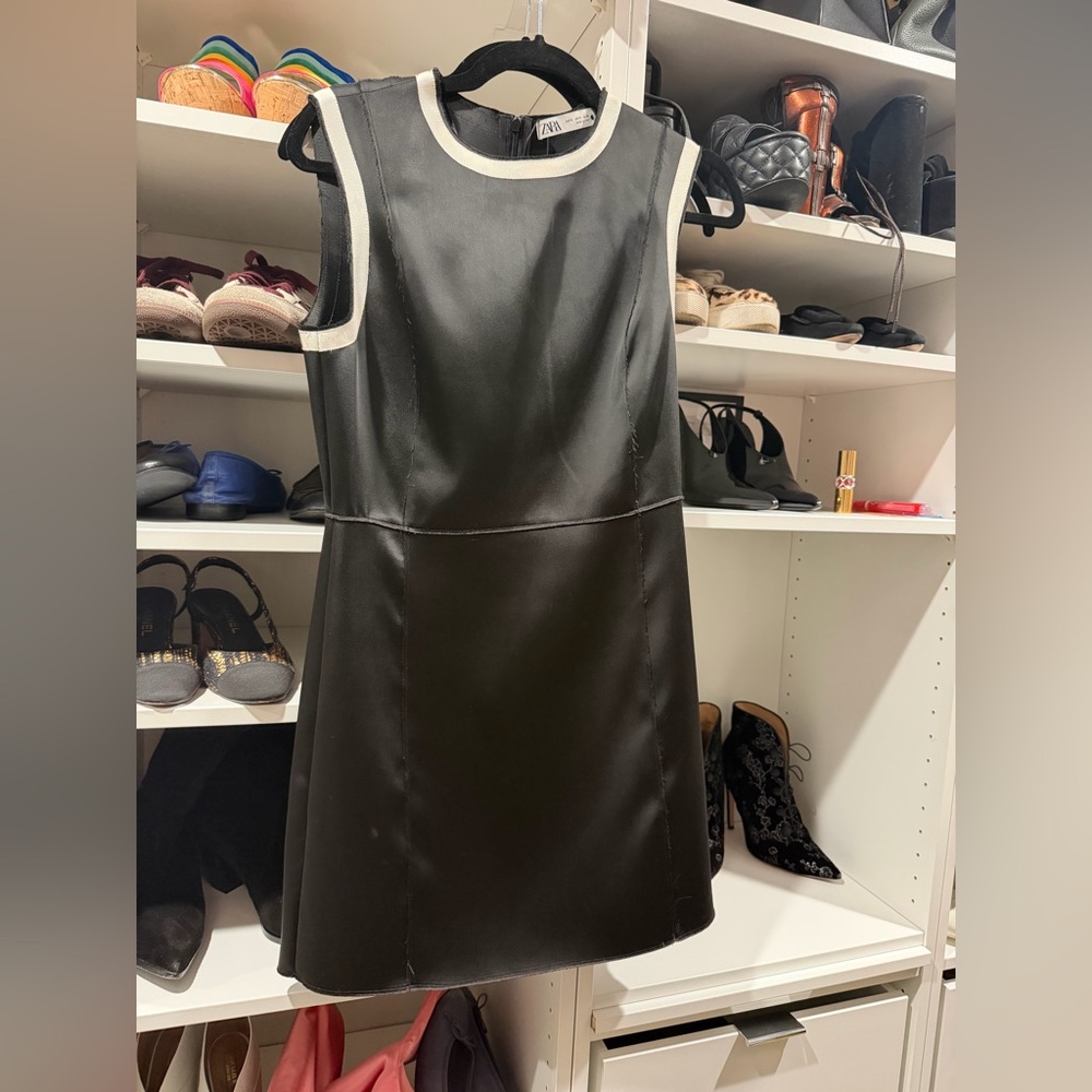Black Zara Sleeveless A-Line shift satin Dress with Contrast Trim